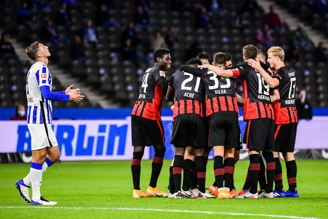 奥纳纳已有10次失误导致丢球 德赫亚12年17次