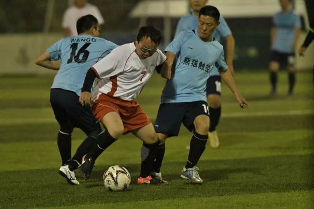 马布里：我宁愿死在球场上 也不会放弃比赛