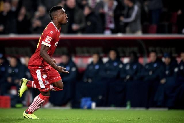 39岁C罗罚进点球 第200次主罚打进169球历史第一